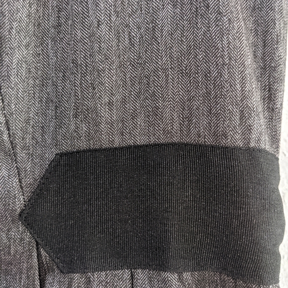 Dress - Picture 6 of 6